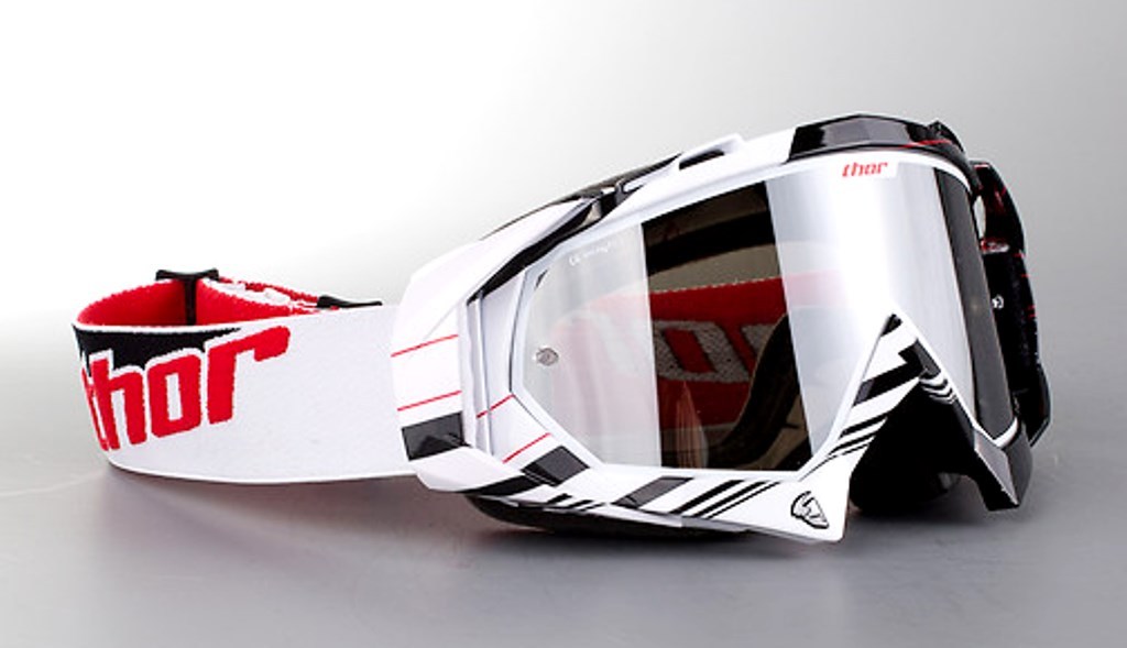 Thor NEW Mx Hero Rift Dirt Bike White Red Black Smoke Tinted Motocross
