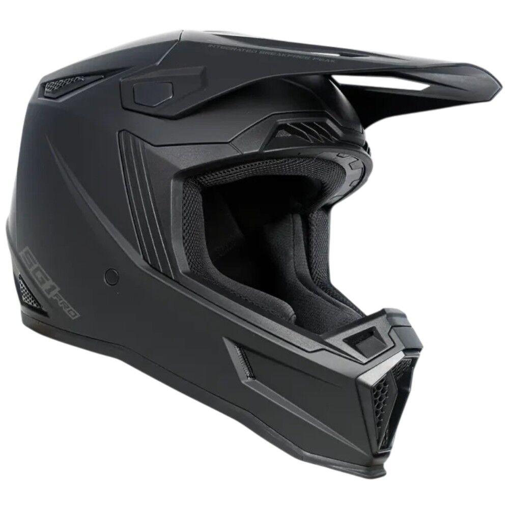 RXT 635 SG1 Pro Matte Black Helmet at MXstore