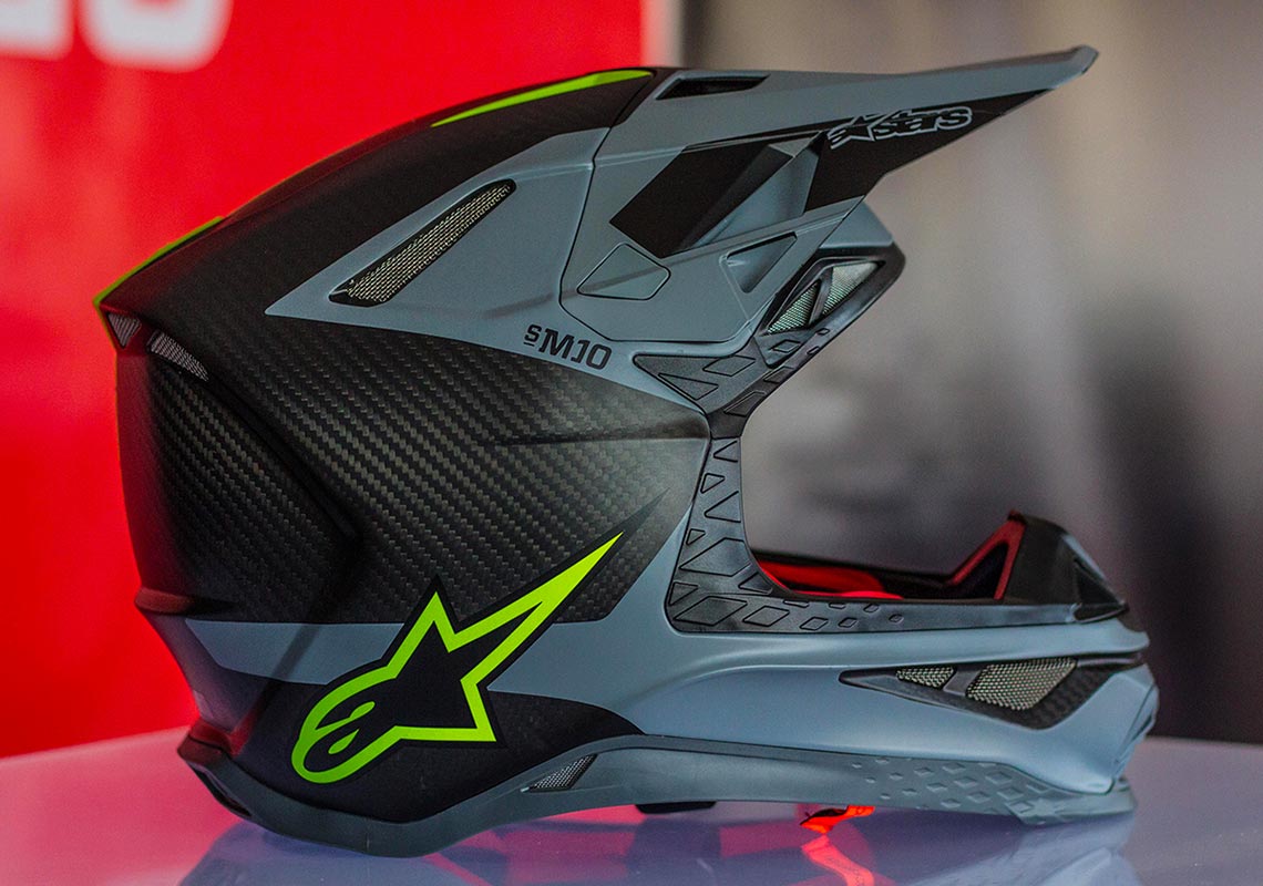 Alpinestars S-M10 Charcoal Carbon Helmet