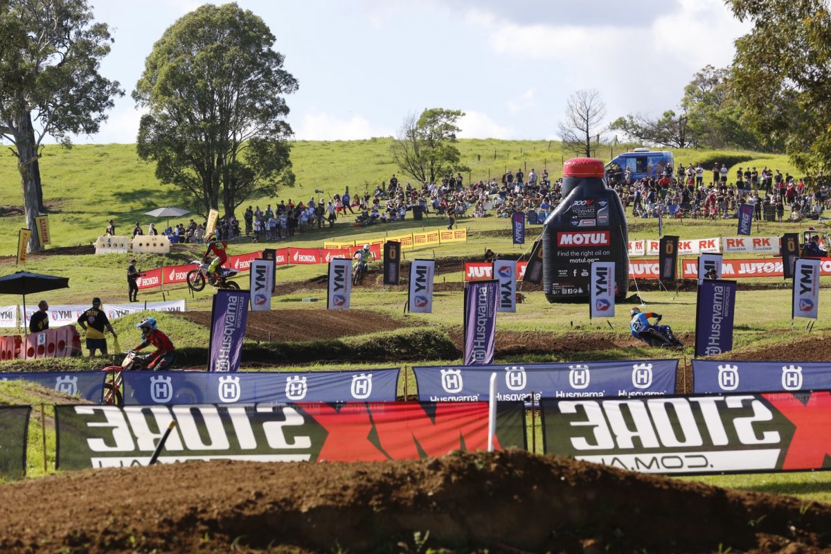 MXstore on track banners at Appin