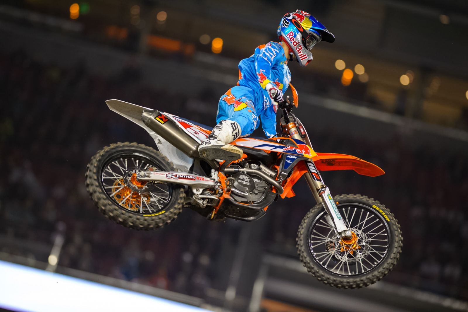 Dungey is cruising!