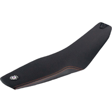 Seat Concepts KTM EXC/EXCF 24-27 Comfort Carbon Vinyl Sides/Black Gripper Top/Orange Stitching Complete Seat