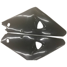 UFO Husqvarna 00-05 Black Upper Radiator Shrouds