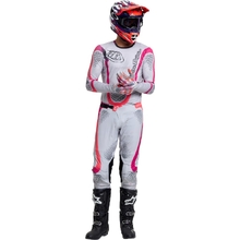 Troy Lee Designs 2026 SE Ultra Aura Titanium Gear Combo