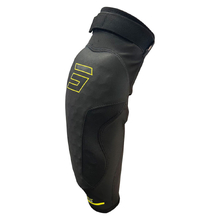Shot Race Gear Airlight 2.0  Elbow Guards