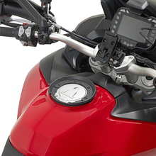 Givi BF11 KTM/BMW/Ducati Tanklock Flange