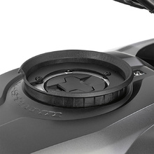 Givi BF17 BMW Tanklock Flange
