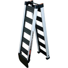 DRC Short 1.8M Folding Loading Ramp