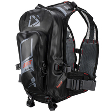 Leatt 2.0 HydraDri Titanium Moto Hydration Pack
