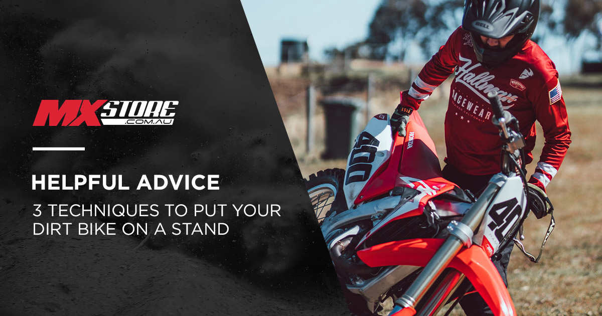 Three techniques to put your dirt bike on a stand main image